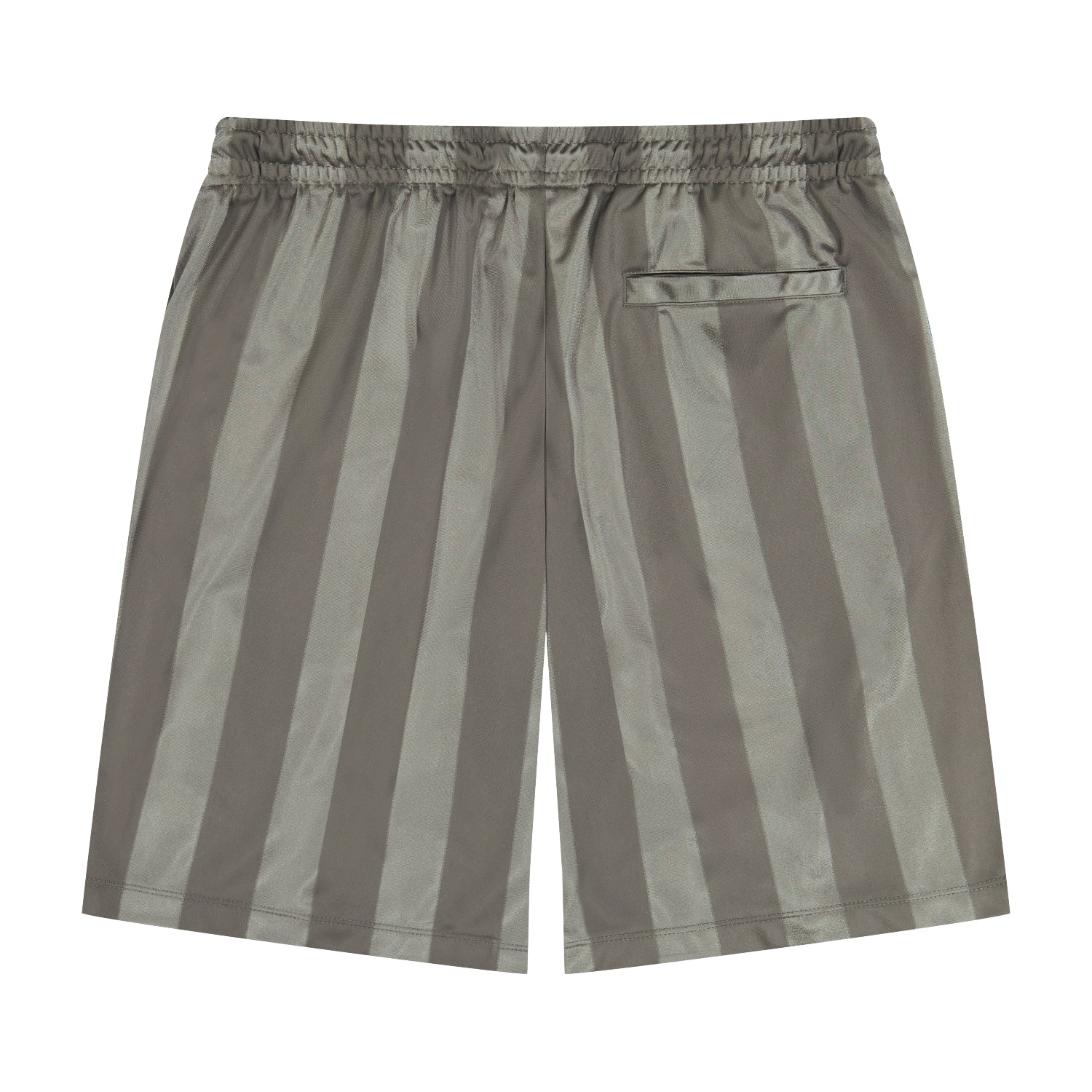 Men's relaxed fit panelled grey soccer short - Shop men's workout shorts with pockets by Umbro