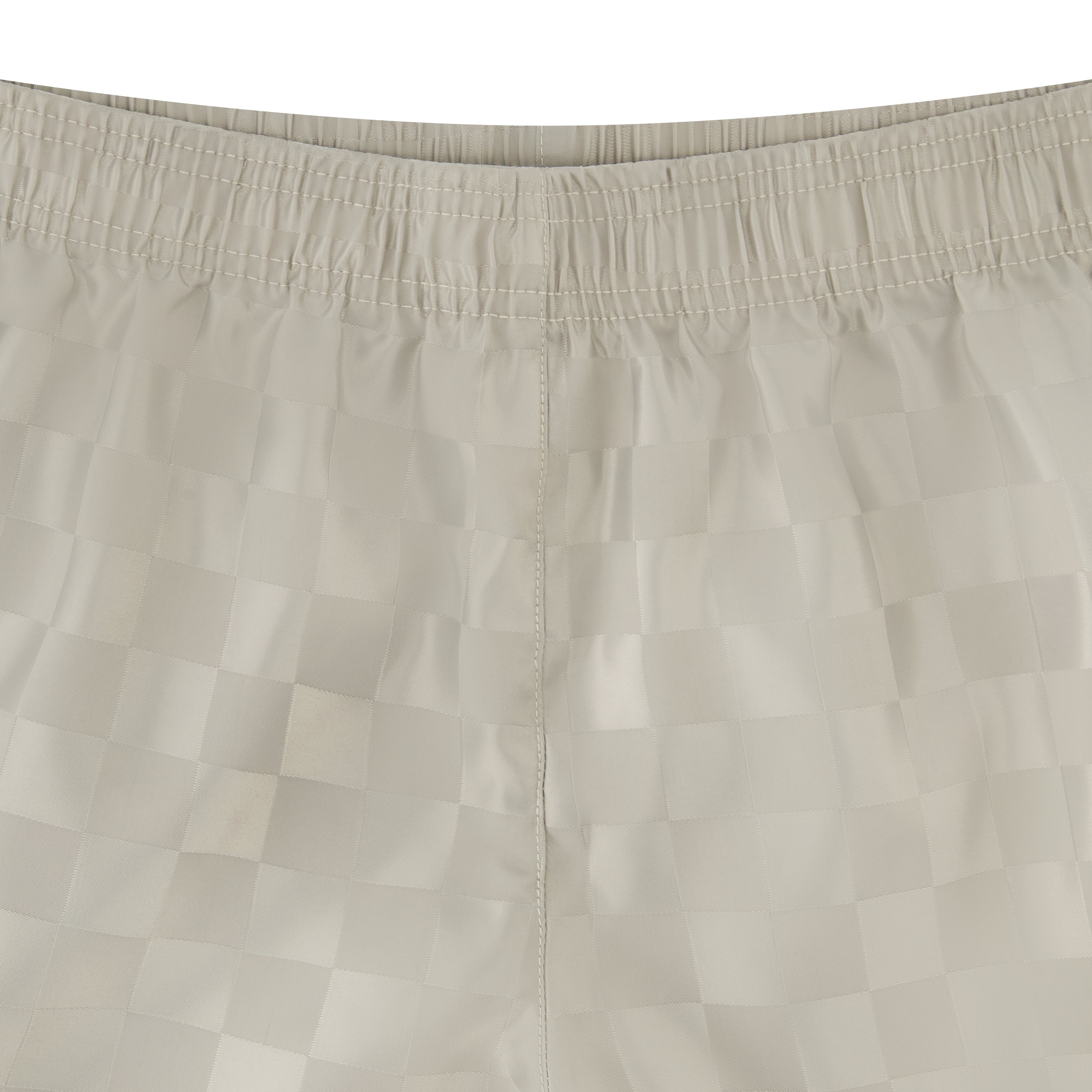 Girl's light gray checkered soccer shorts offer a comfortable, relaxed fit. Shop girl's soccer shorts by Umbro.