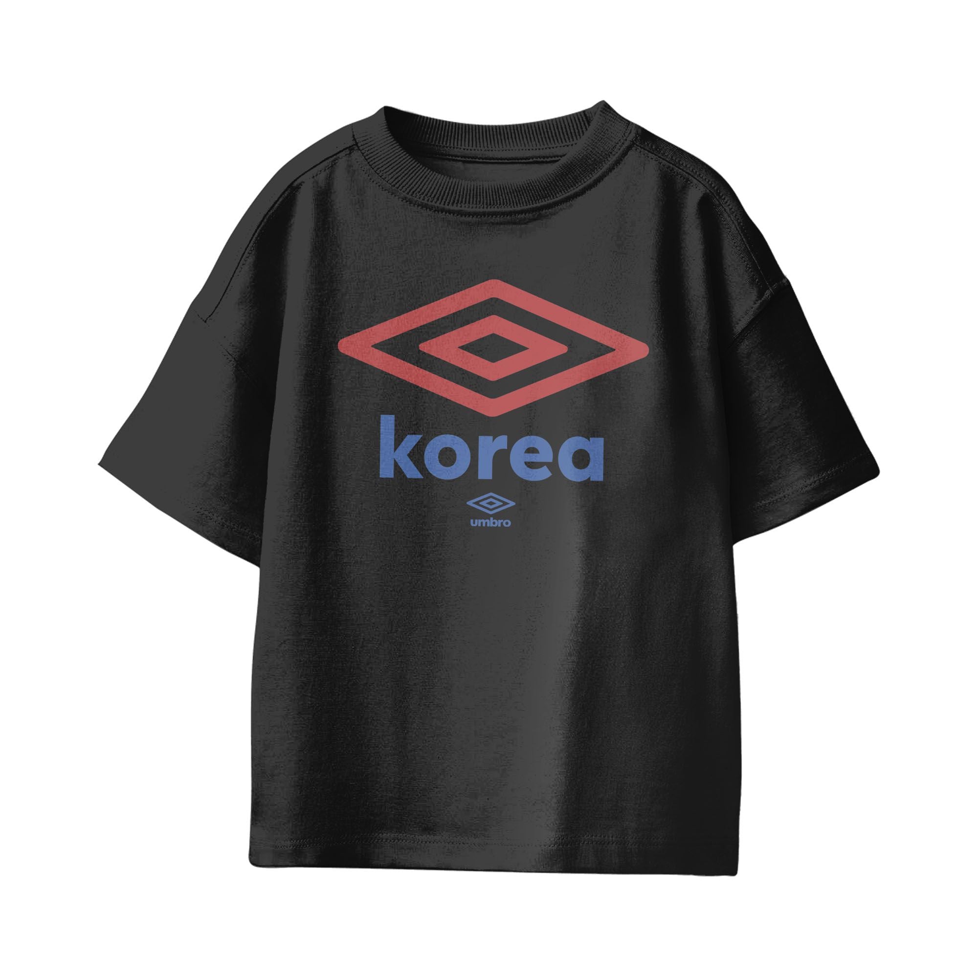 Umbro Kids black Korea Diamond Logo T-Shirt 100% cotton. Shop kids logo tees by Umbro.