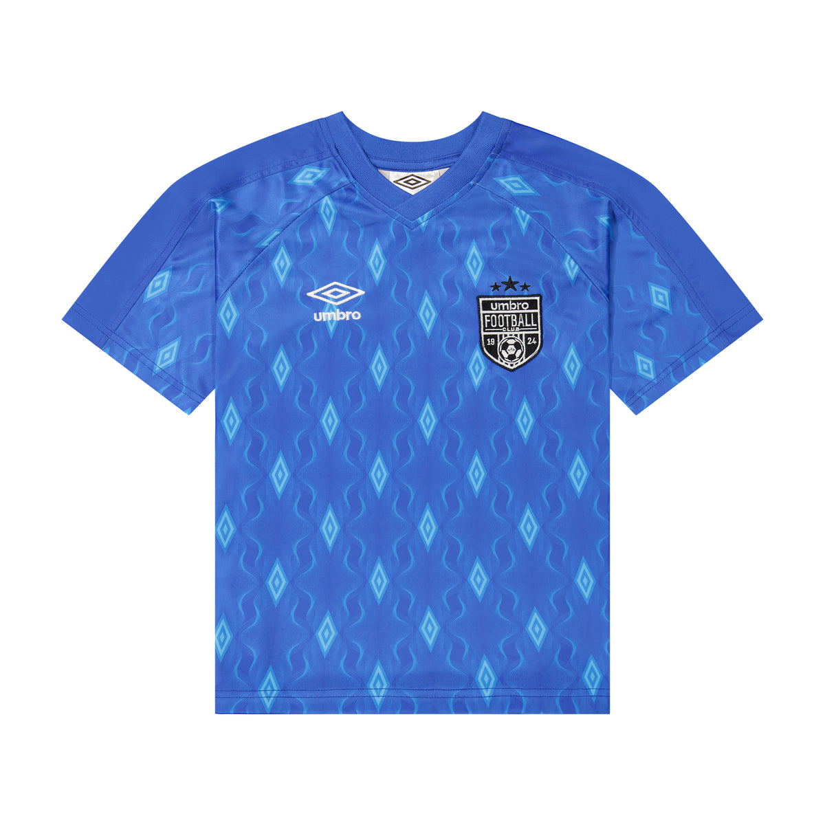 Boy's AOP blue soccer jersey with short sleeves and a crewneck - Shop boys soccer jerseys by Umbro.