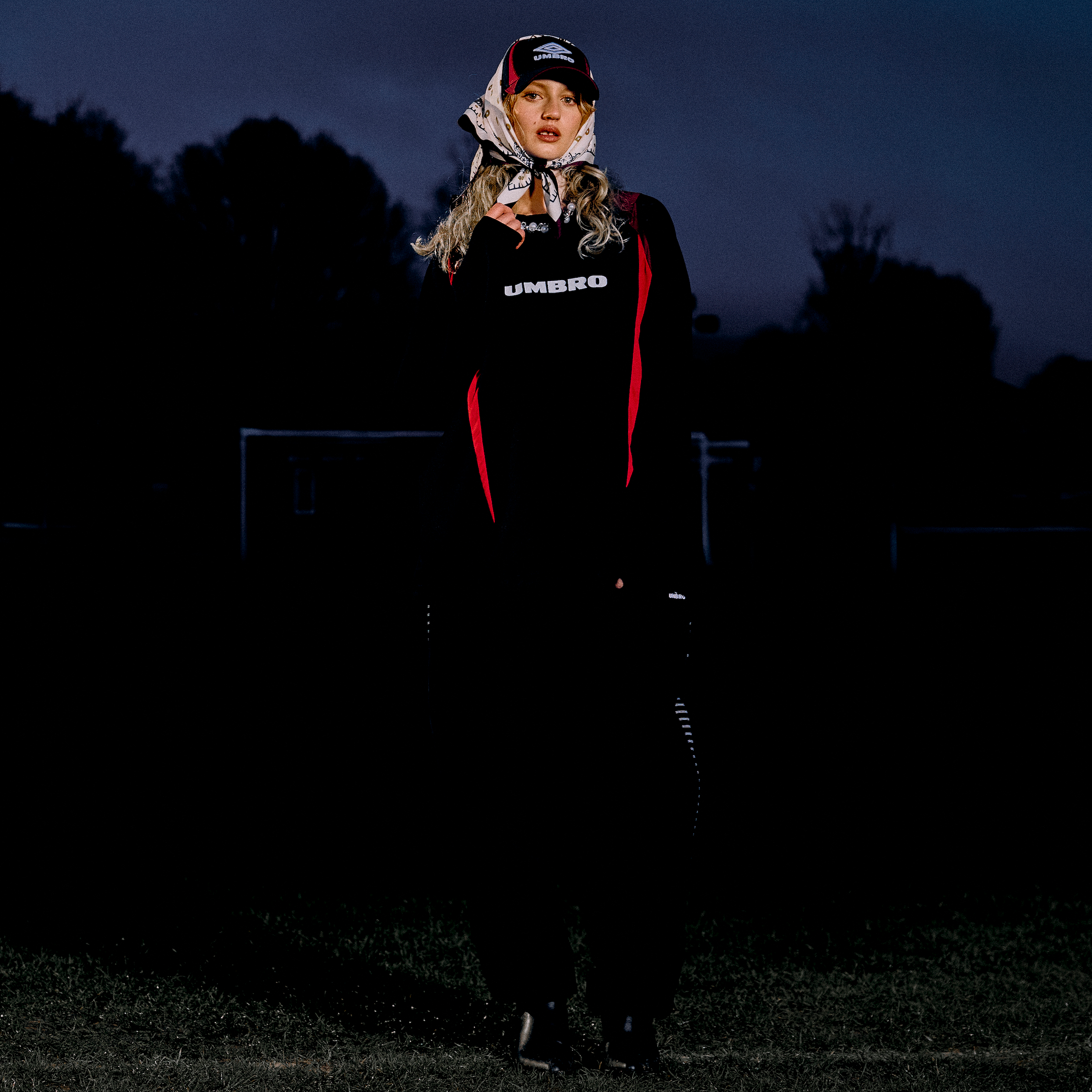 Womens navy blue long sleeve jersey and navy track pants - Shop Unisex soccer jersey shirts by Umbro