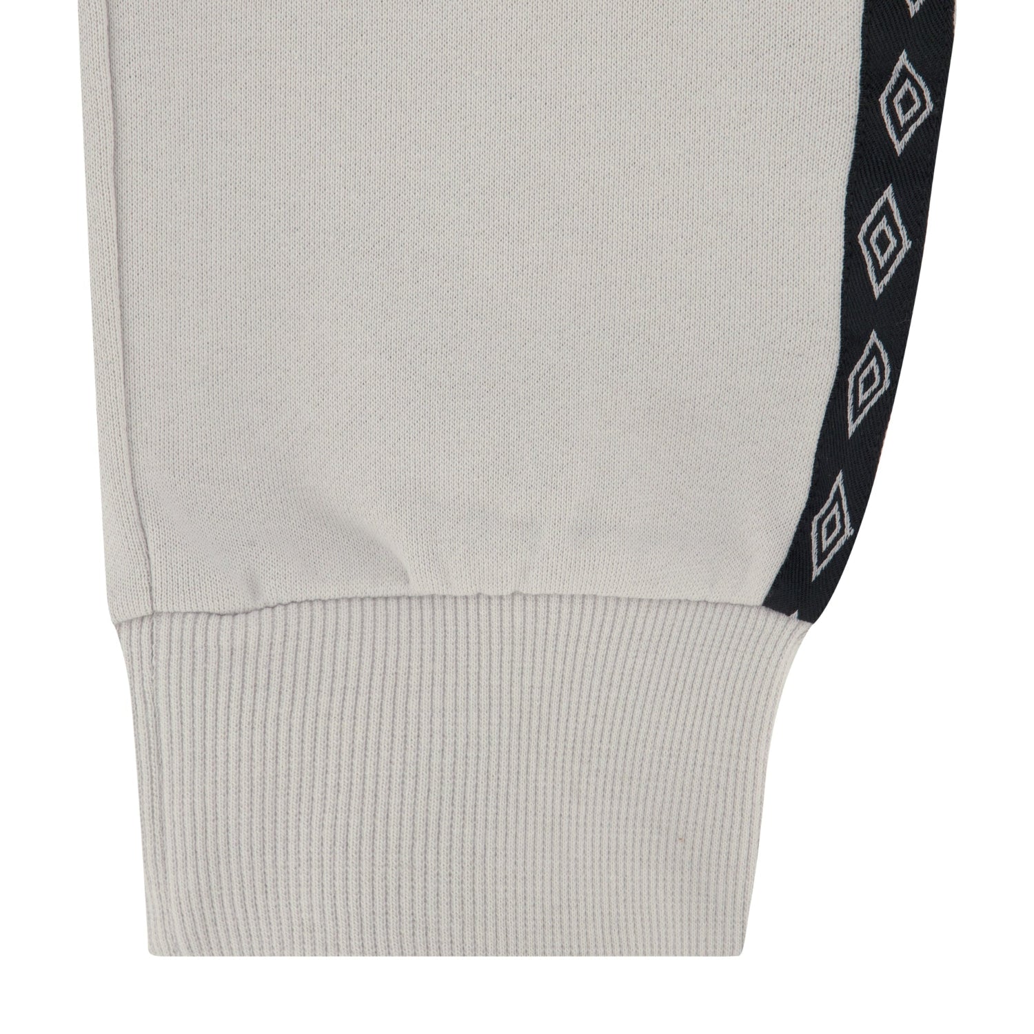 Adult unisex men's soccer jogger pants in light grey - Shop unisex nylon track pants by Umbro.