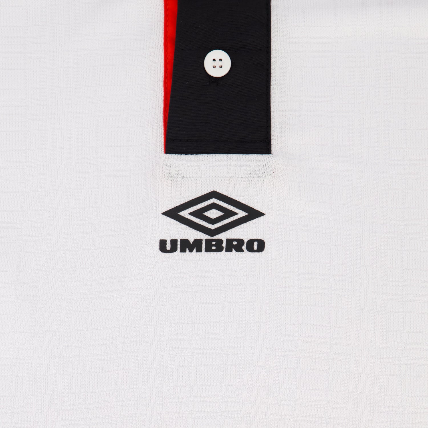 Collared soccer football shirt in relaxed and boxy fit -Shop soccer shirts mens by Umbro