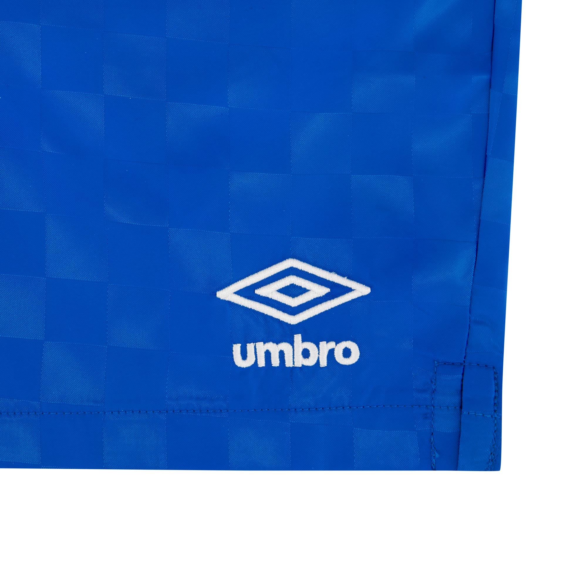 Men's checkered jacquard royal blue soccer short - Shop men's workout shorts with pockets by Umbro