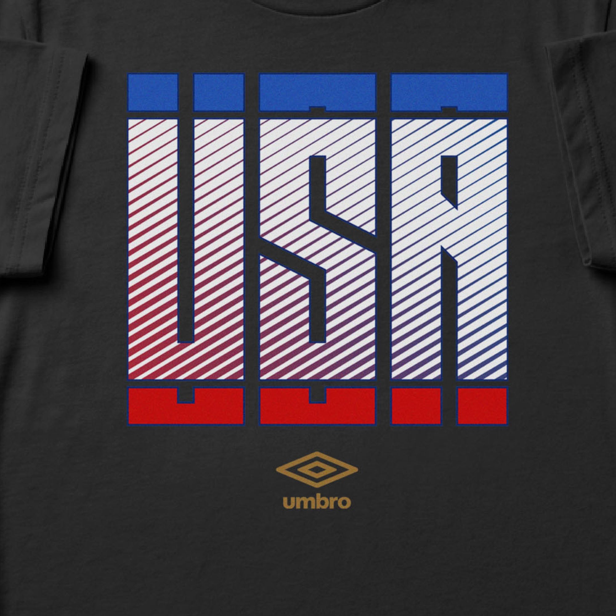 USA Stacked black soccer t shirt in 100% cotton with short sleeves - Shop men's graphic tees by Umbro.