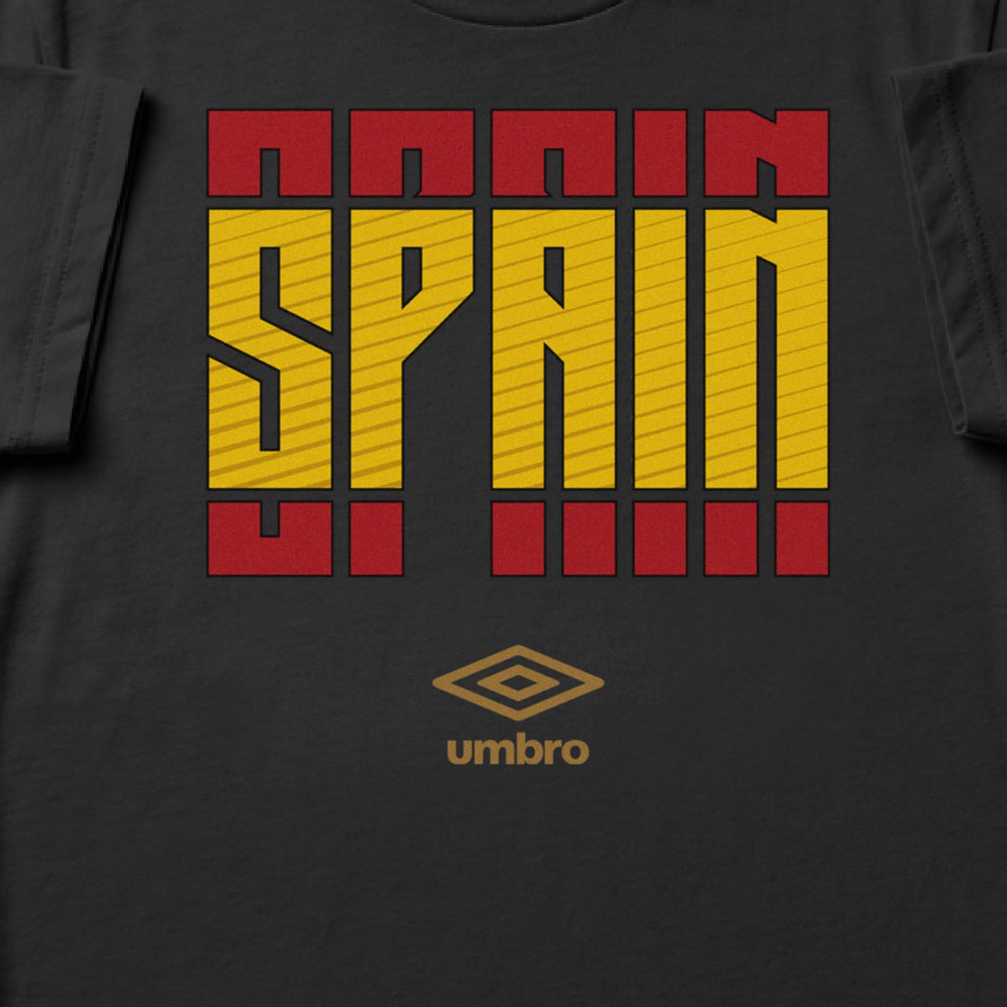 Spain Stacked black soccer t shirt in 100% cotton with short sleeves - Shop men's graphic tees by Umbro