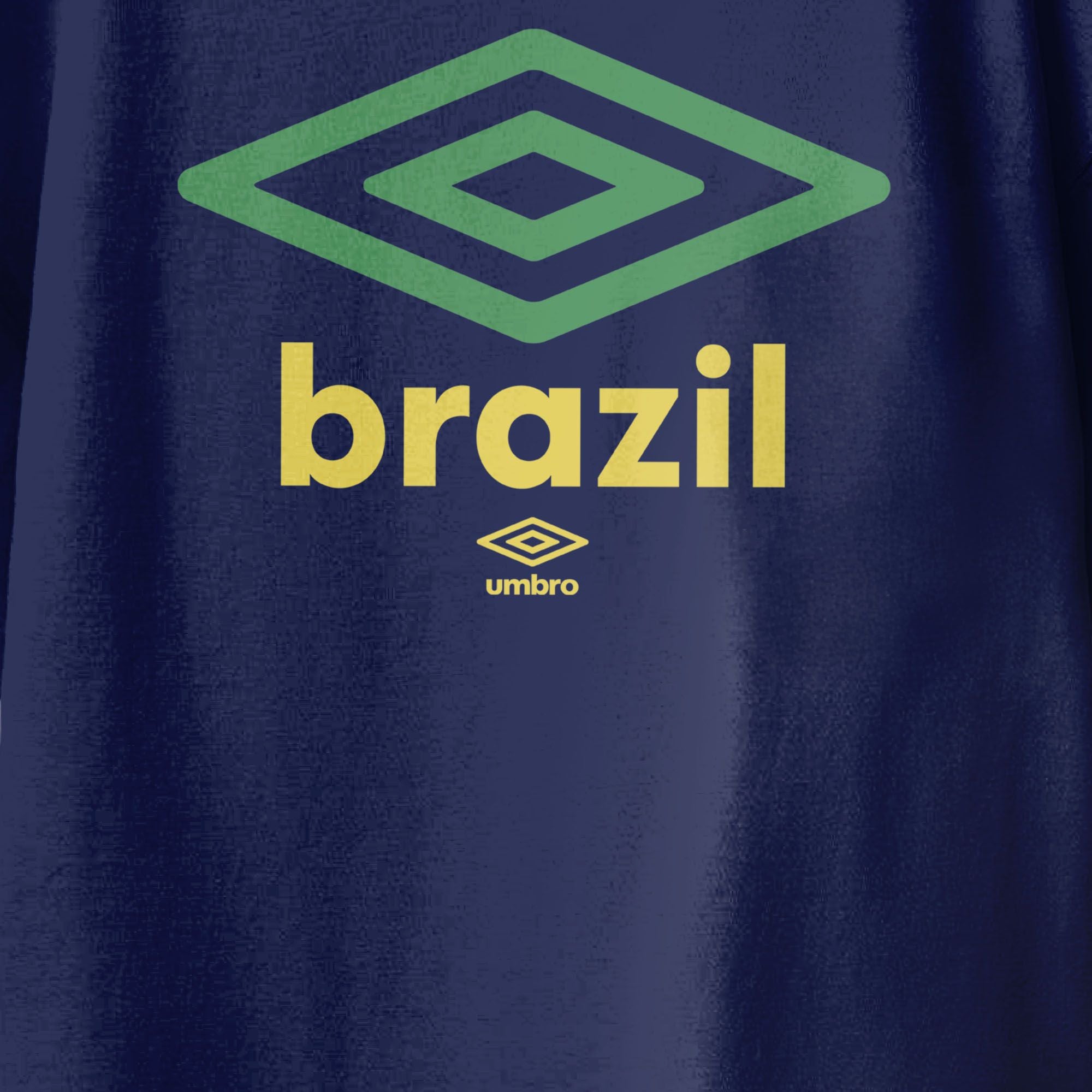 Kids’ Brazil diamond logo navy soccer Tshirt / Shop football team tees in soft cotton by Umbro.