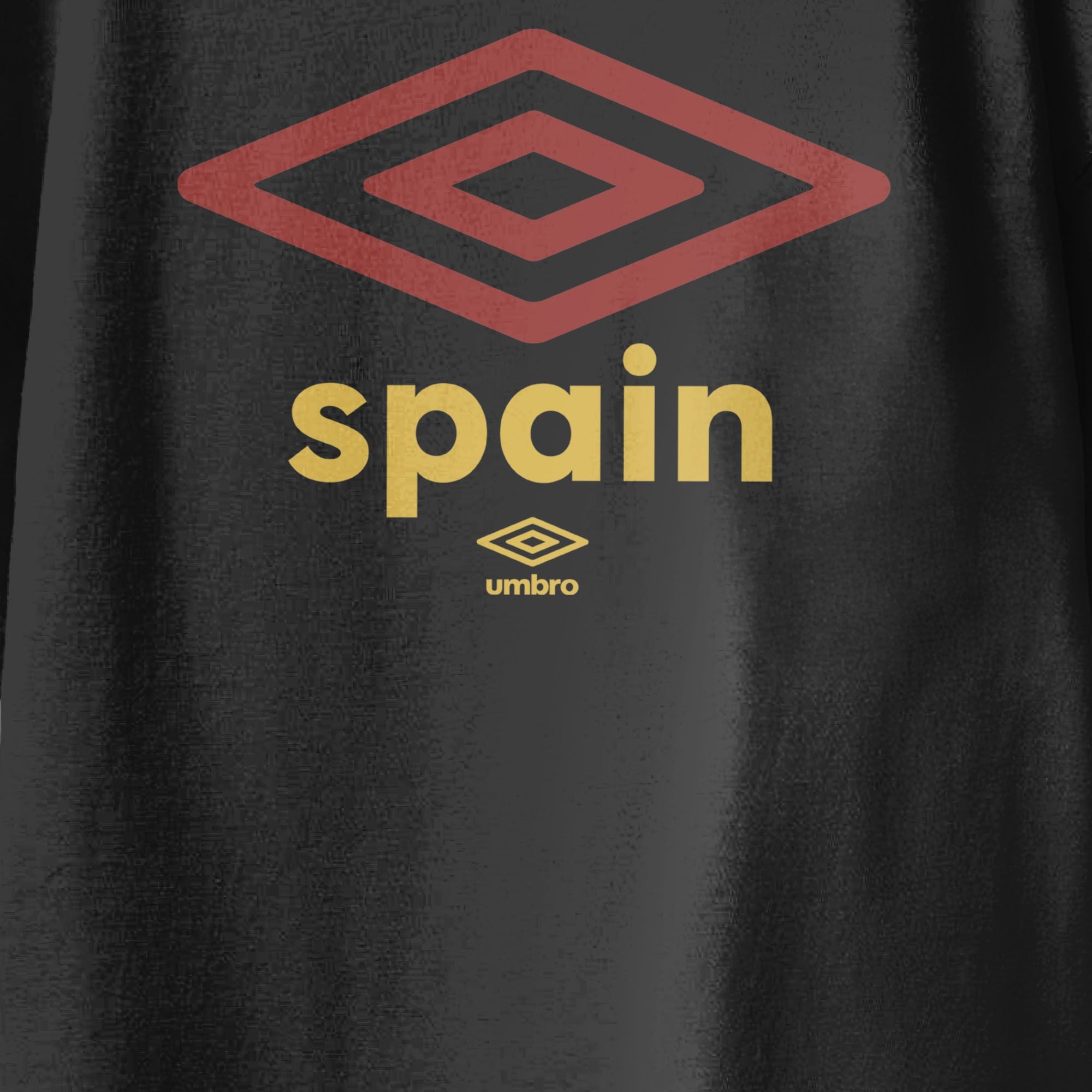Kids’ Spain diamond logo black soccer T-shirts / Shop football team tees in soft cotton by Umbro.