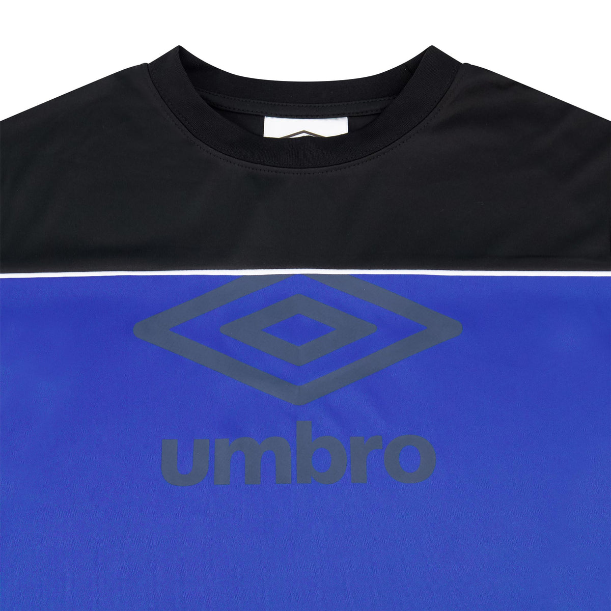 Umbro Boy's Long Sleeve Graphic Print Soccer Shirt