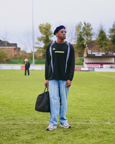 Men's panelled black long sleeve jersey - Shop mens soccer jersey shirts by Umbro